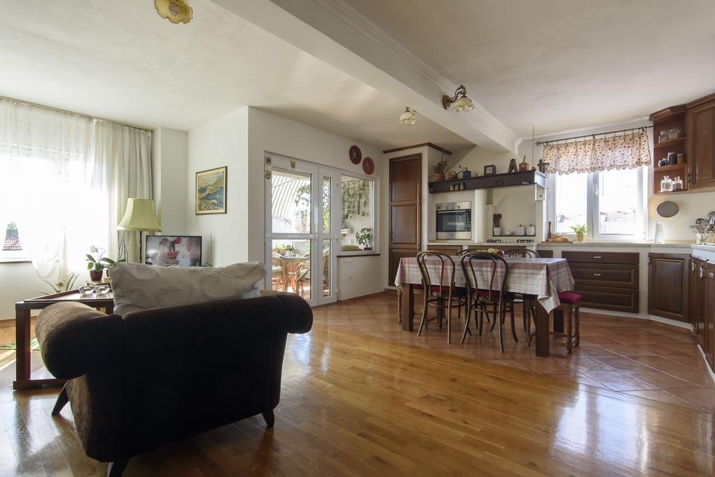 Basic Apartman Διαμέρισμα Ζαντάρ Εξωτερικό φωτογραφία